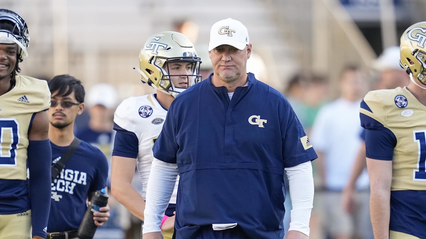 [ad_1] Georgia Tech quarterback a devenit subiect de discuție intensă în ultimele săptămâni, odată cu finalul carierei lui Haynes King, care va juca ultima partidă la Pop‑Tarts Bowl împotriva BYU