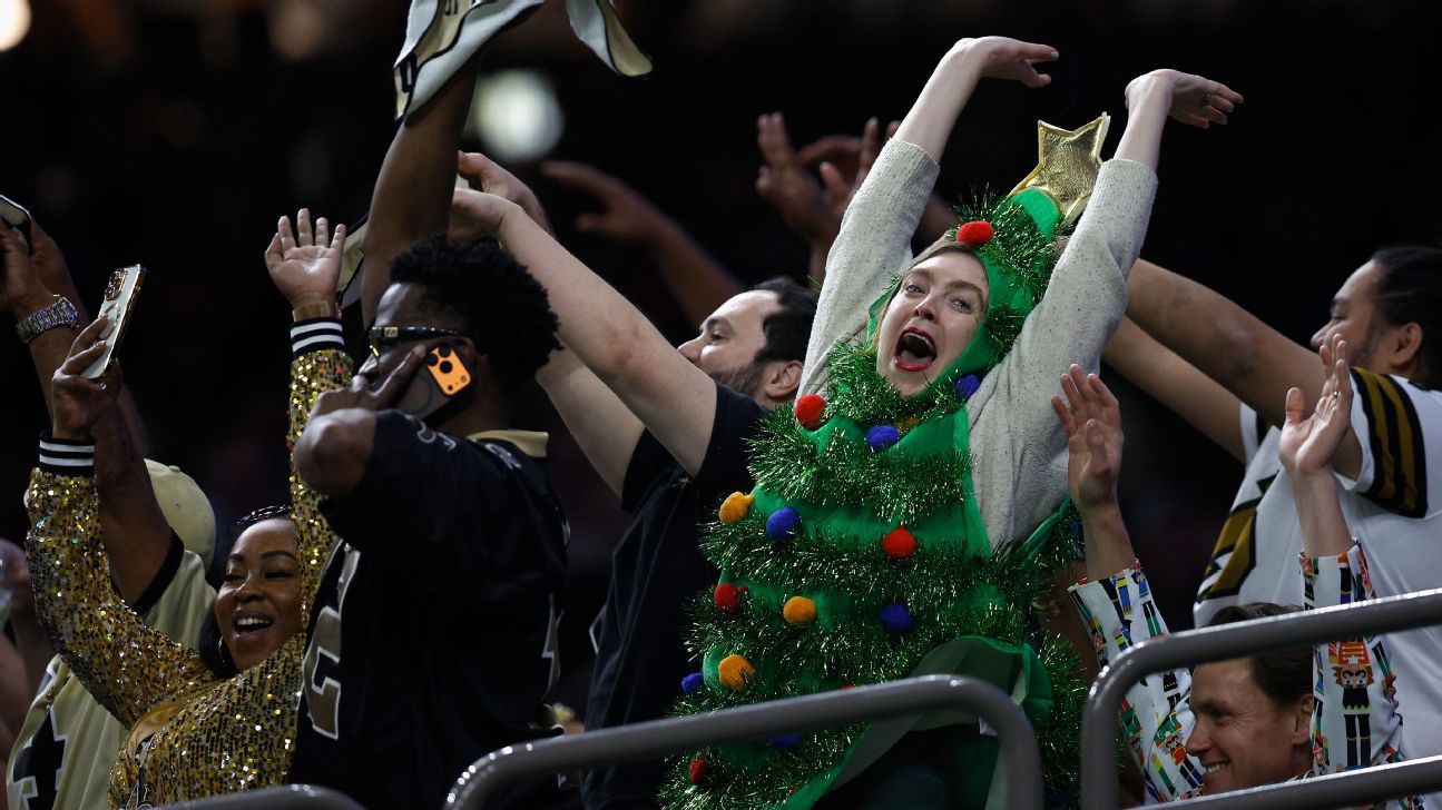 [ad_1] Holiday Bowl, un concept de joc de fotbal american propus pentru Ziua de Crăciun, a apărut în cadrul unei editoriale publicate de Rich Cimini pe ESPN, în 25 decembrie 2025