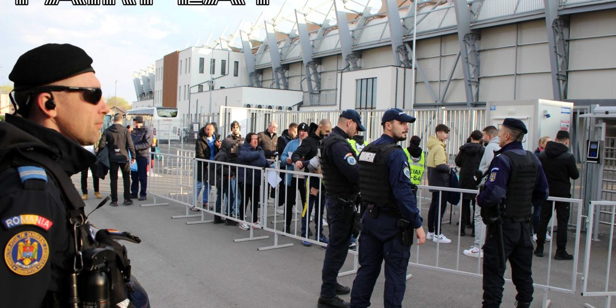 Jandarmii pe baricade: Măsuri de ordine publică la meciul AFC Chindia Târgoviște – CS Dinamo București