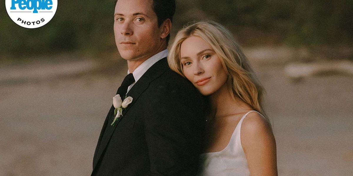 Bachelor's Cassie Randolph Marries Brighton Reinhardt in Costa Rica Wedding (Exclusive)