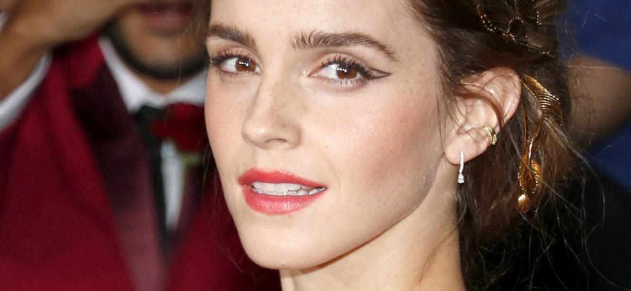Emma Watson, în bikini în Mexic, surprinsă de paparazzi