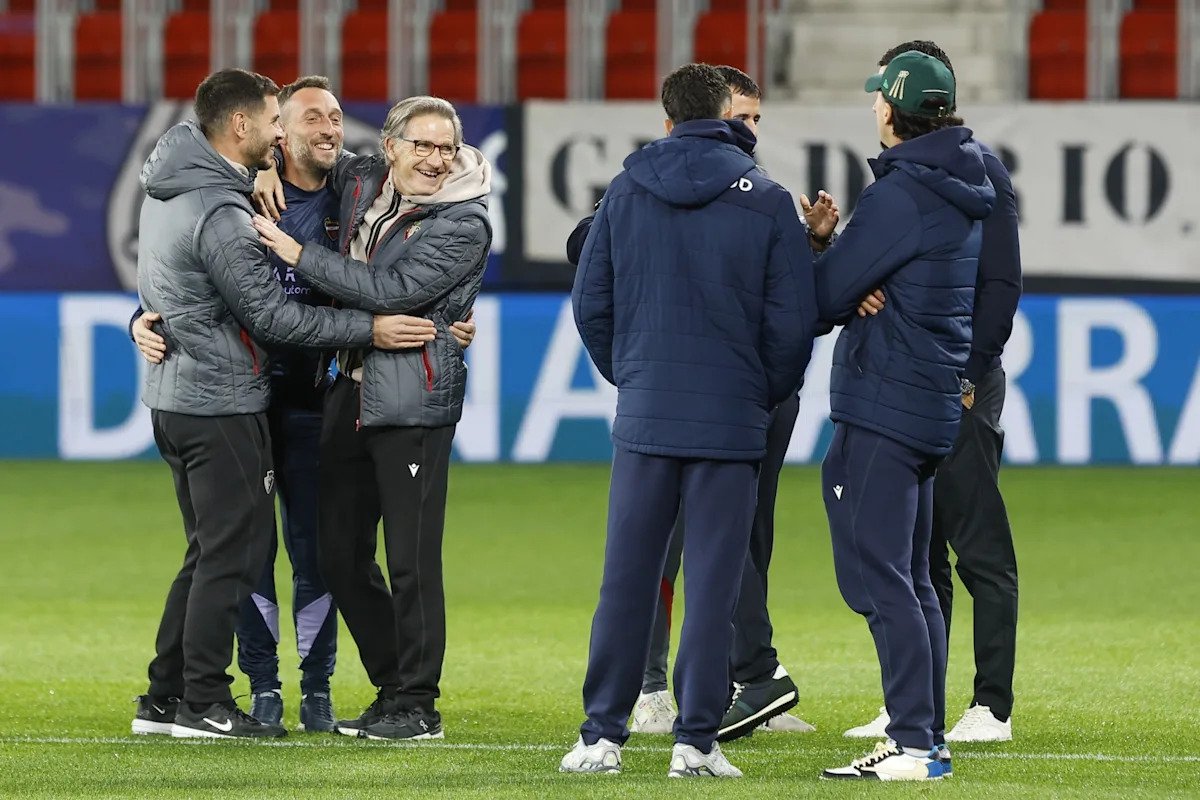 [ad_1] Osasuna Levante a marcat o victorie importantă pe stadionul El Sadar, în data de 8 decembrie, când echipa din Pamplona a învins pe Levante cu 2‑0, prin golurile lui Víctor Muñoz și Rubén García