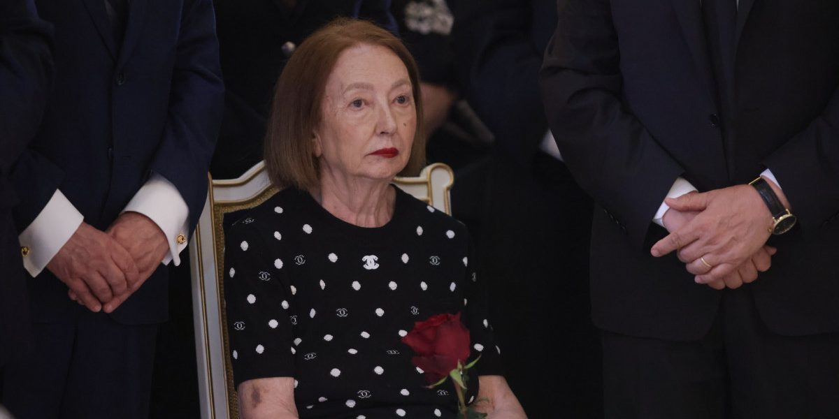 Rodica Stănoiu a fost deshumată. Trupul fostului ministru al Justiției urmează să fie dus la INML la cererea procurorilor