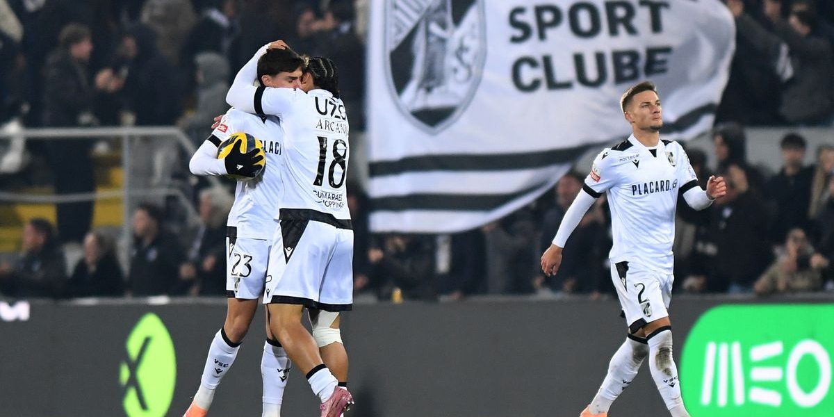 VÍDEO: 'frango' de Rui Silva ainda deu esperanças ao Vitória de Guimarães