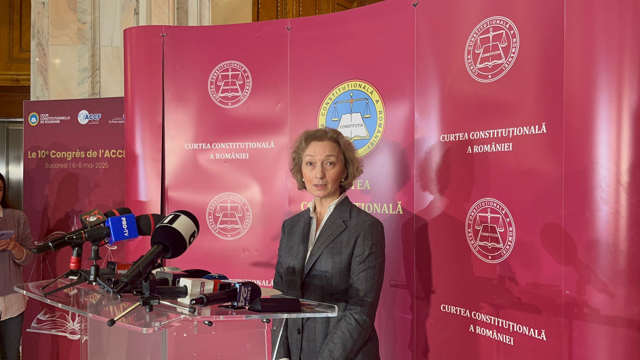 Boicotul judecătorilor PSD amână din nou ședința CCR Ședința din 16 ianuarie a Curții Constituționale a României (CCR) a fost amânată din nou, din cauza lipsei de cvorum