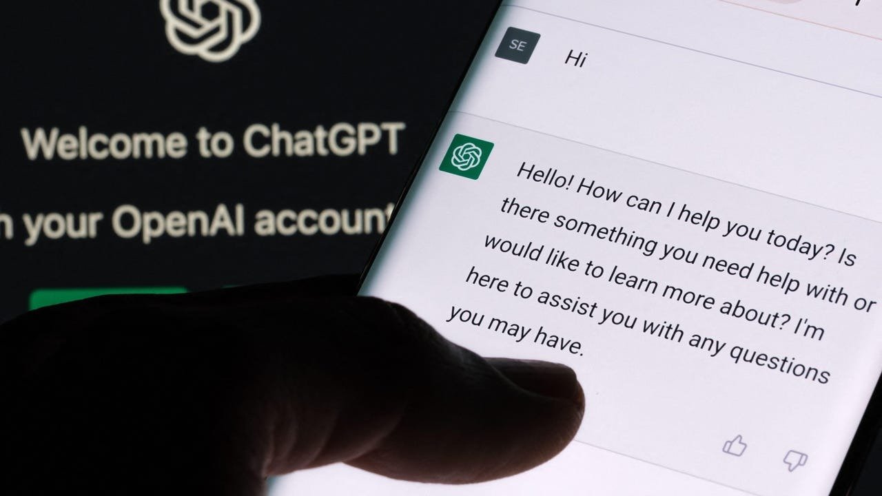 [ad_1] Atacuri AI prin căutări sponsorizate au crescut în 2025, iar utilizatorii care solicită soluții tehnice în Google sau la chatboți precum ChatGPT și Grok se expun tot mai mult la malware macOS