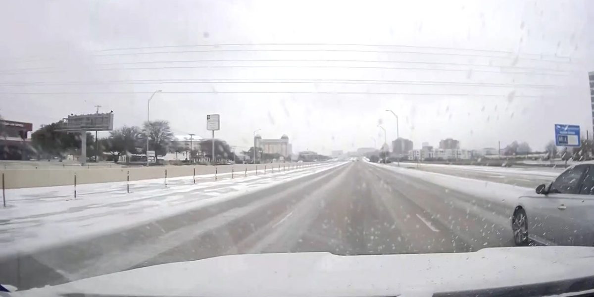 drivingin-snow.jpg - PresaObiectiva