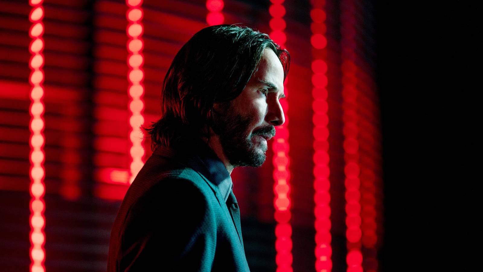 [ad_1] John Wick: Chapter 4 continuă să fie recunoscut pentru secvențele sale spectaculoase de luptă corp la corp, însă recent un expert în lupta apropiată a evidențiat multiple probleme de realism în cea mai intensă scenă a filmului