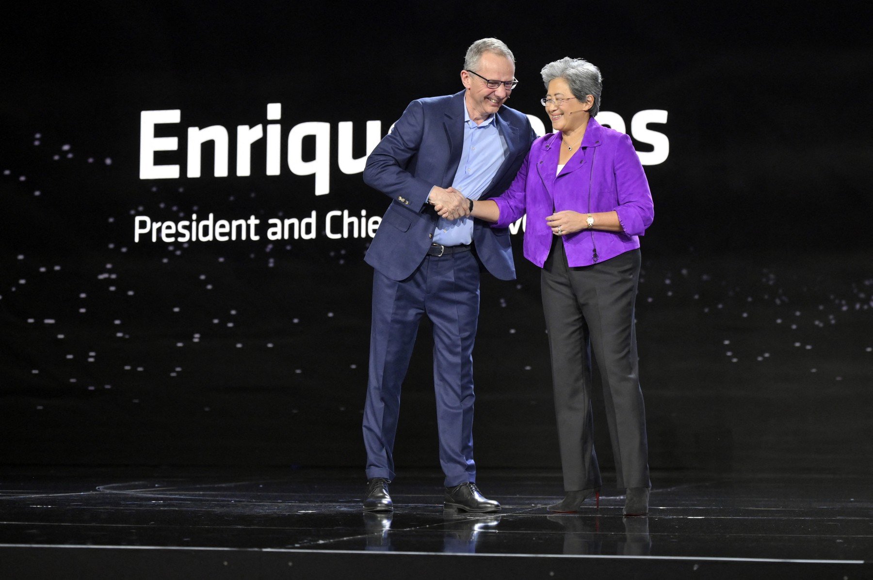 [ad_1] HP anunță că va concedia între 4.000 și 6.000 de angajaţi până la sfârşitul anului 2028, în timp ce îşi amplifică investiţia în inteligență artificială