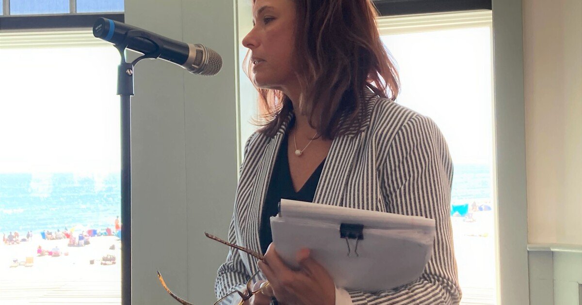 DHHS NH taie programe pentru a îndeplini reducerea bugetară de 51 M$