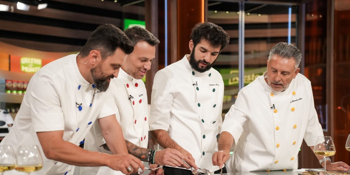 „Chefi la cuțite” 16 decembrie 2025. Seara va culmina cu un verdict șocant la proba eliminatorie