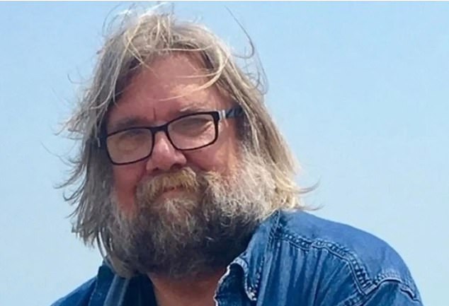 105271165-15438483-image-a-1_1767700167663.jpg - PresaObiectiva