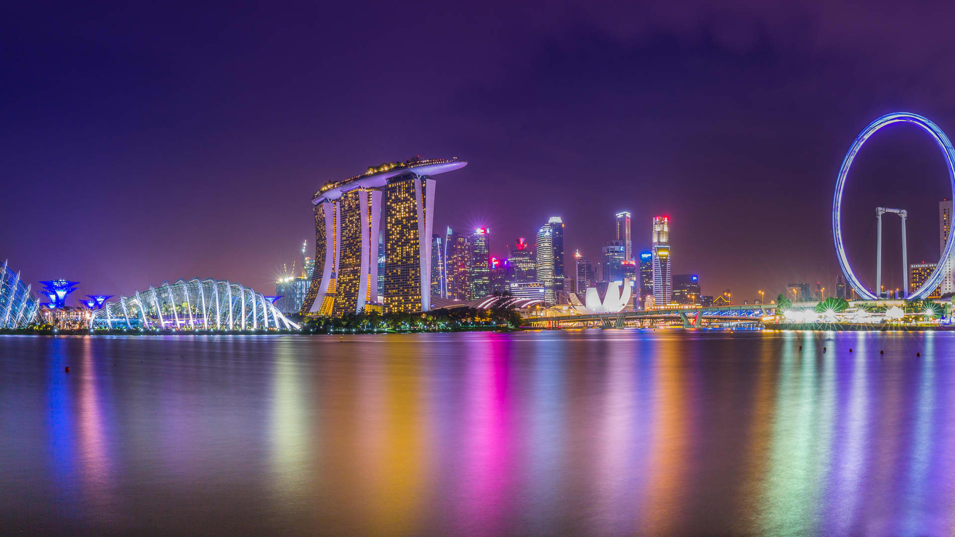 Singapore înregistrează cea mai rapidă creștere din 2021, cu 5.7% în T4