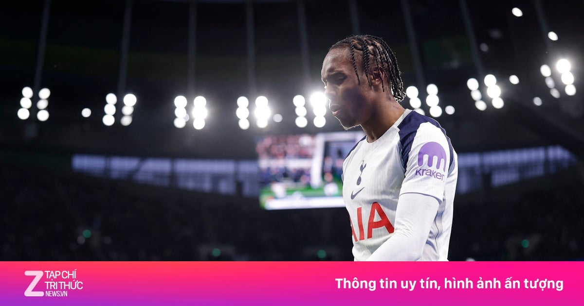 Mathys Tel, din nou exclus din lotul Ligii Campionilor După o perioadă tumultoasă la Tottenham Hotspur, atacantul francez Mathys Tel a fost exclus din nou din lotul echipei pentru Liga Campionilor, ceea ce ridică semne de întrebare asupra viitorului său la londonezi