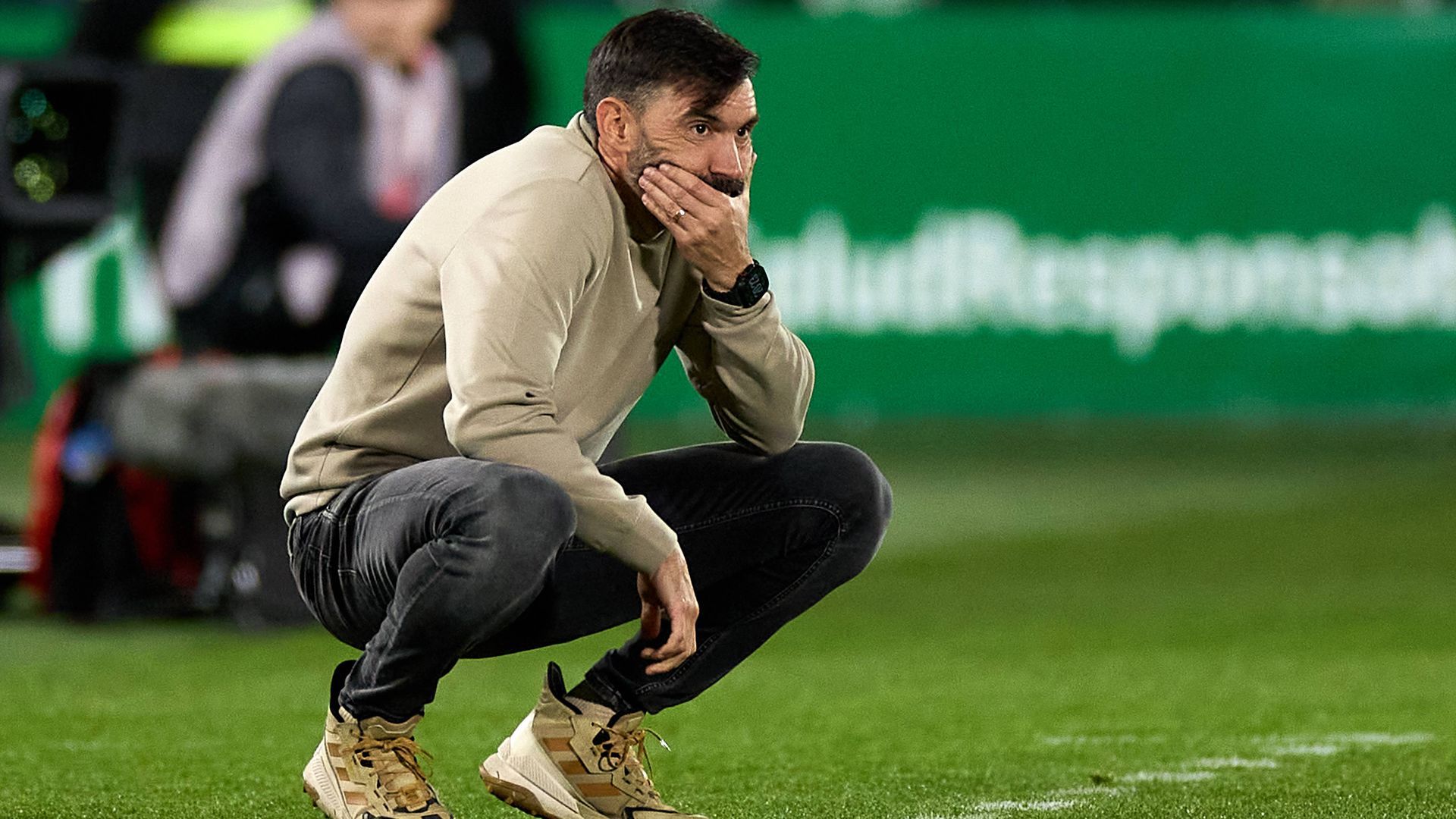 Duelul vital pentru Elche și Sevilla în La Liga Pe fondul unei competiții încinse, Elche CF și Sevilla FC se pregătesc să se înfrunte în cadrul ultimei etape a primei jumătăți din sezonul 2023-2024