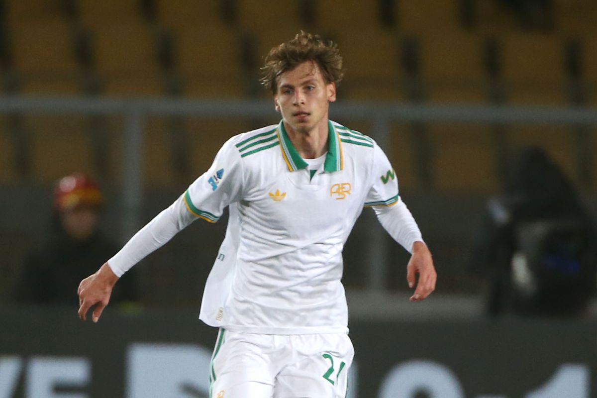 Roma se califică în optimile Europa League, după un egal în fața Panathinaikosului ATENE (GRECIA) – AS Roma a reușit să obțină un rezultat favorabil în deplasare, în fața echipei Panathinaikos, terminând meciul cu scorul de 1-1