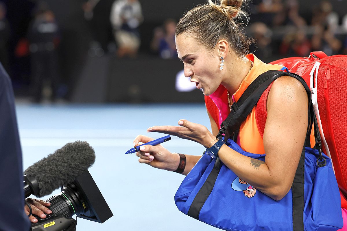 Finala Australian Open: Ce serial bingingerește Aryna Sabalenka?