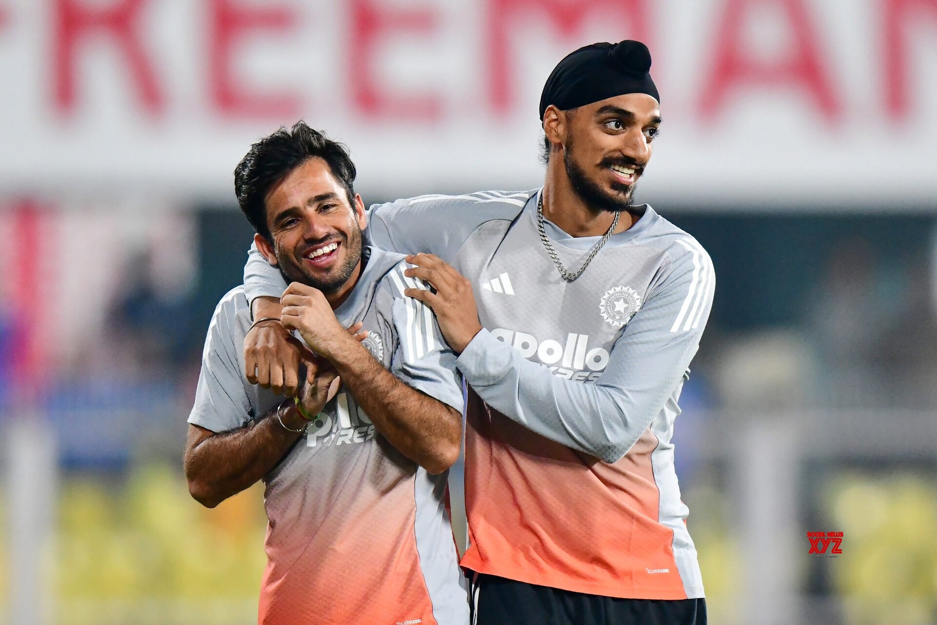 Arshdeep Singh, noutate în echipa Indiei pentru meciul cu Noua Zeelandă Într-o atmosferă electrică la ACA-VDCA Stadium din Visakhapatnam, echipa Indiei a câștigat toss-ul și a decis să bowl-eze prima în fața Noii Zeelande, în cadrul celui de-al patrulea meci din seria T20I