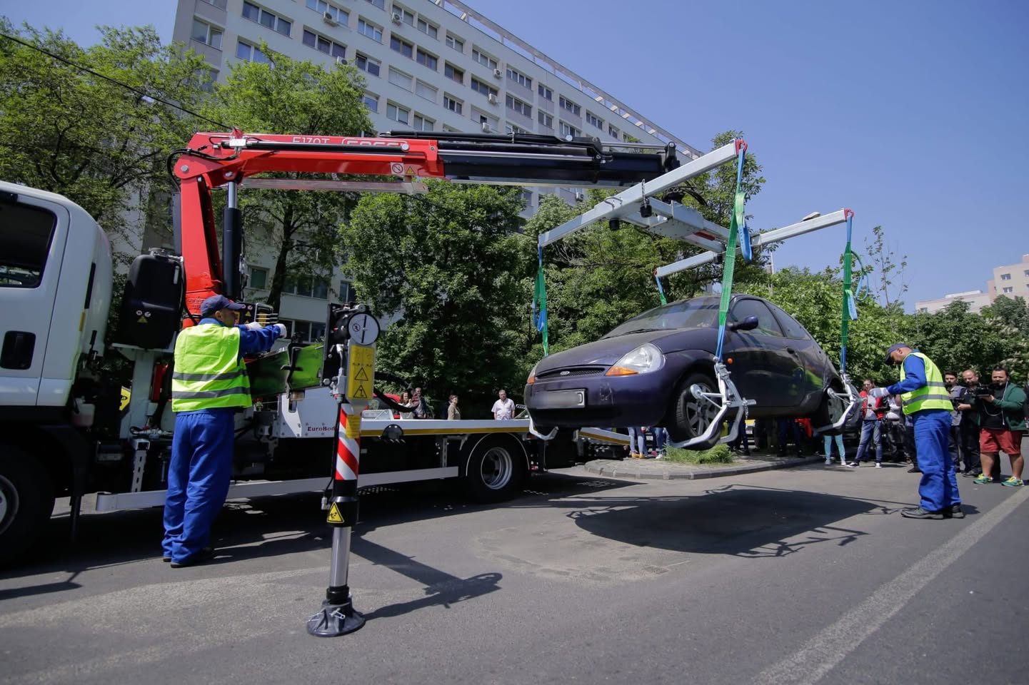 Sector 4 organizează licitație pentru servicii de ridicare auto, contract de până la 19 milioane euro