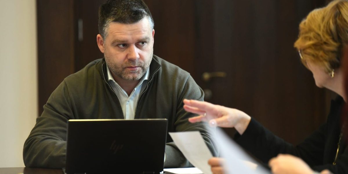 615432005_10164823000064203_2679686062783146819_n-1-e1768828170342.jpg - PresaObiectiva