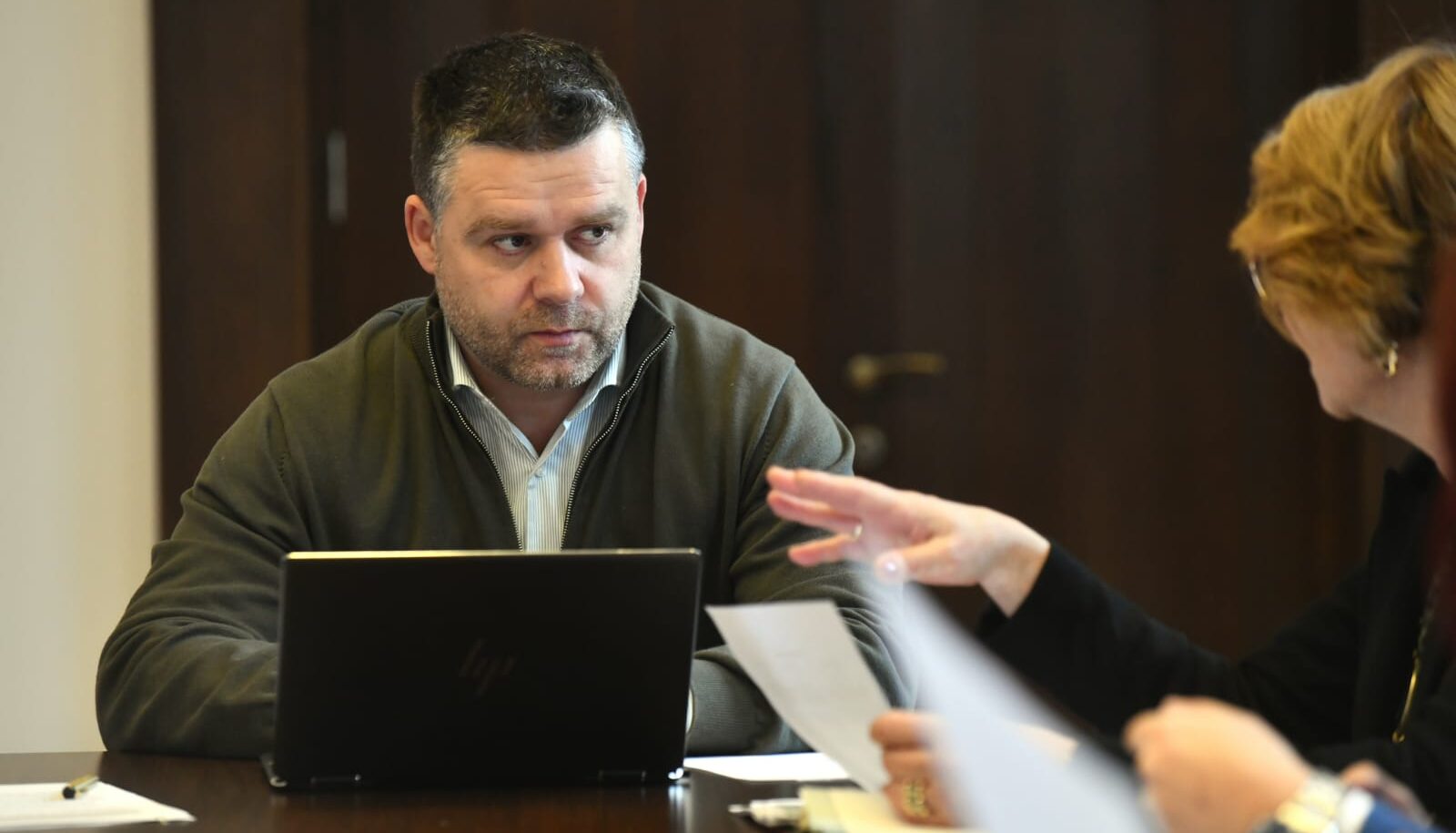 Primarul general al Bucureștiului, Ciprian Ciucu, a declarat public că primul său obiectiv major în mandatul său este stabilizarea sistemului de termoficare al Capitalei, una dintre cele mai sensibile și problematice sectoare ale administrației locale