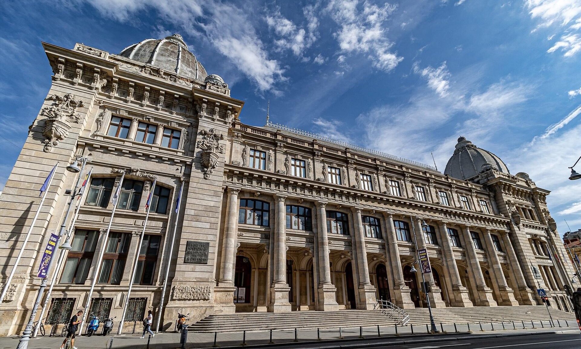 Bucureștiul marchează Ziua Culturii Naționale printr-un calendar plin de evenimente dedicate iubitorilor de artă și istorie