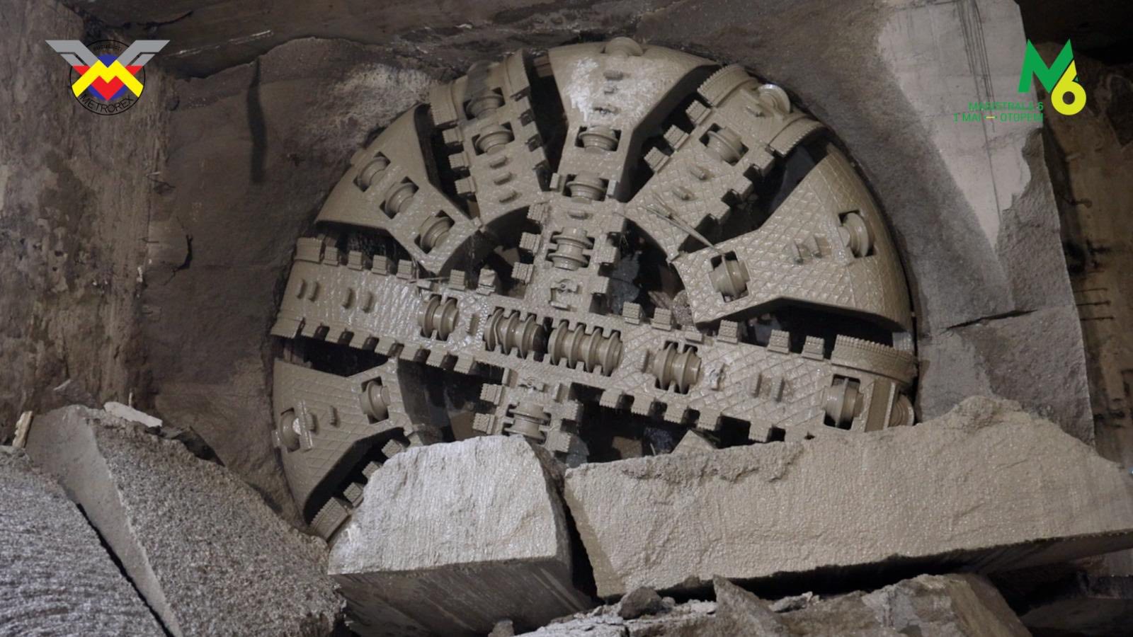 Cârtița „Sfânta Maria” a avansat semnificativ în construirea magistralei 6 de metrou din Capitală, ajungând pe neașteptate la Gara Băneasa, după o etapă esențială în realizarea acesteia