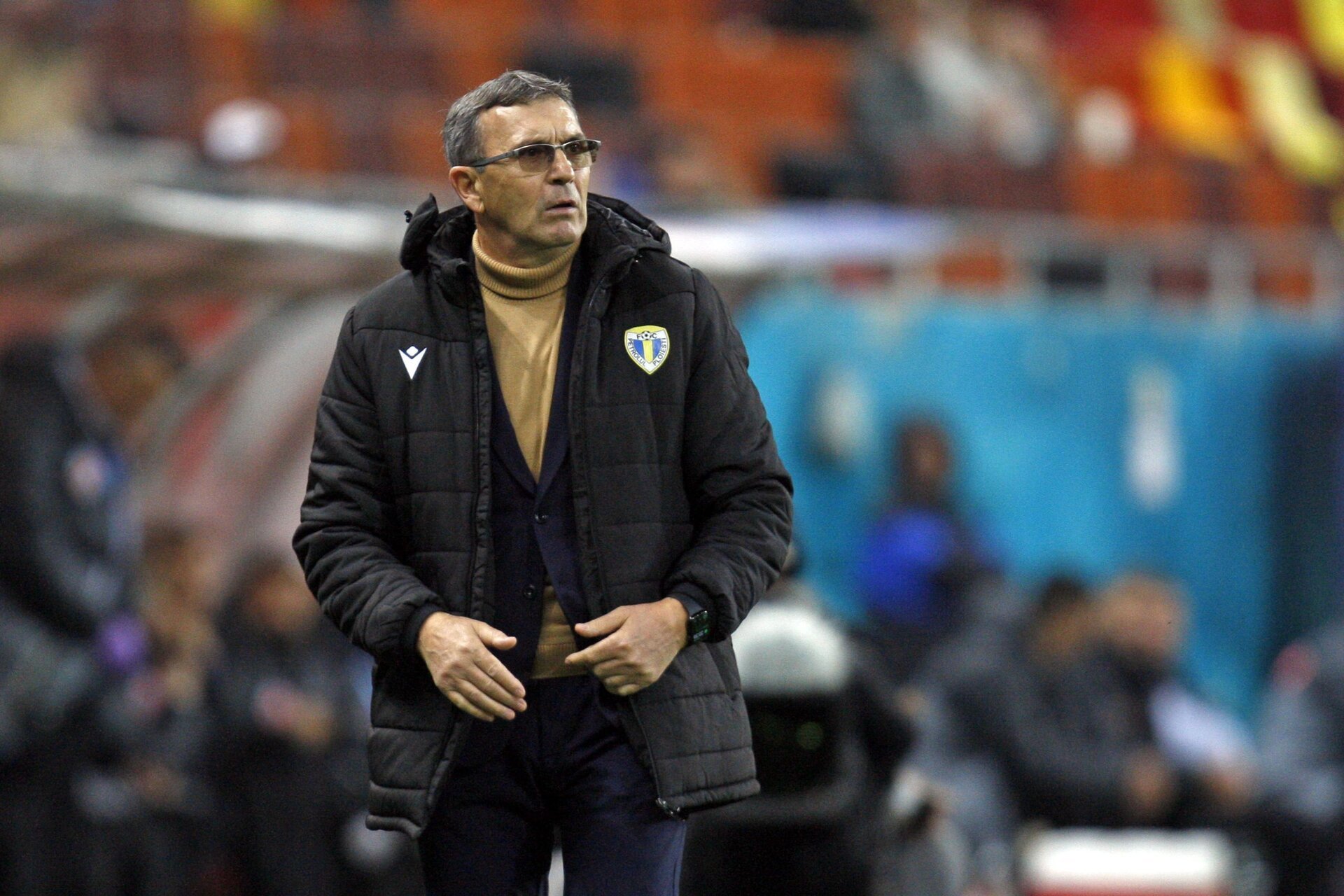 Petrolul și Craiova, duelul dintre apărare și atac Așteptările sunt mari pentru meciul Petrolul – Universitatea Craiova, programat luni, 19 ianuarie, de la ora 20.00