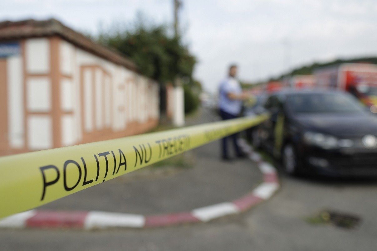 O femeie a fost descoperită fără suflare în propria locuință din cartierul Ferentari, București, într-un incident dramatic care a șocat comunitatea