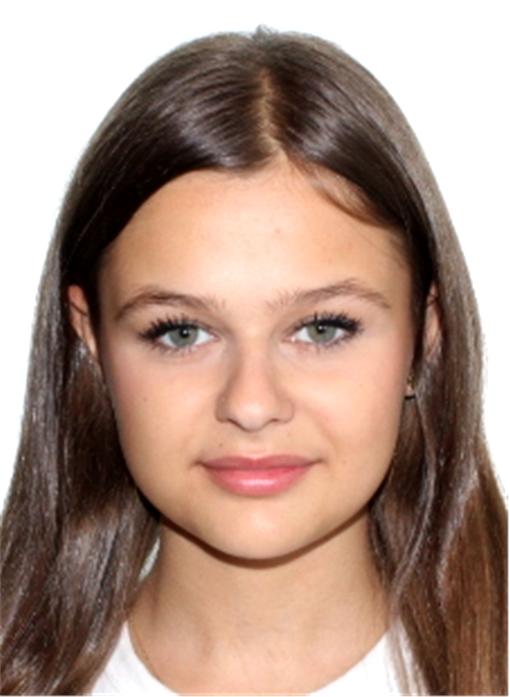 Fetiță de 14 ani dispărută din Sibiu: autoritățile lansează alerta națională Un caz alarmant a zguduit Sibiu, după ce autoritățile au emis vineri seara o alertă de copil dispărut