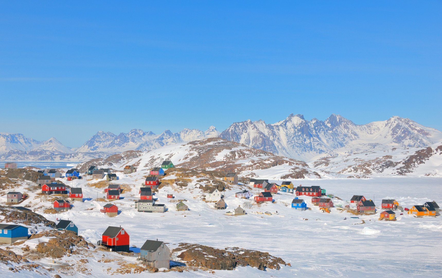 Statele Unite își intensifică prezența în Groenlanda: propuneri de baze și noi oportunități de operare Unioniunea diplomatică dintre Washington și Copenhaga pare să intre într-o nouă etapă, pe fondul preocupărilor tot mai mari legate de securitatea strategică în regiunea arctică