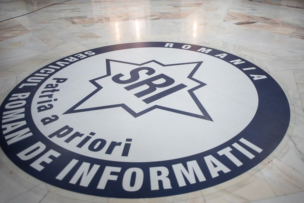 Nominalizările pentru șefii Serviciului Român de Informații și Serviciului de Informații Externe, cele mai sensibile poziții din domeniul securității naționale, se apropie de final