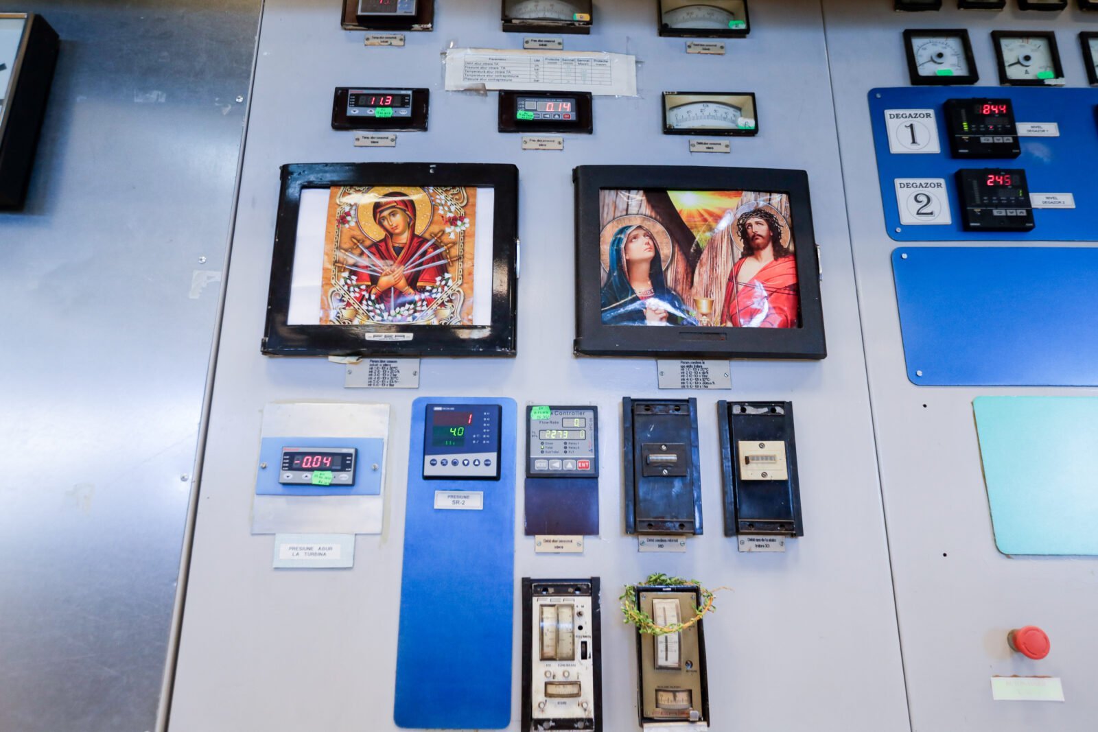 Criza sistemului de termoficare din București devine tot mai acută pe măsură ce temperaturile scad, iar centralele ELCEN sunt puse la maximum pentru a satisface necesarul de agent termic al orașului