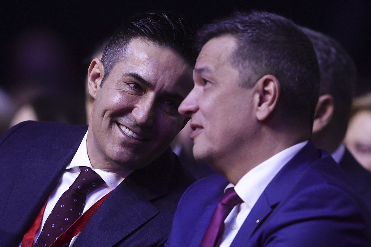 Criza politică se adâncește: liderii coaliției negociază în privat planul premierului Bolojan de reformă administrative Situația politică din România pare să atingă un nou punct de tensiune, pe fondul disputelor interne din coaliția guvernamentală formate din PSD, PNL, USR și UDMR