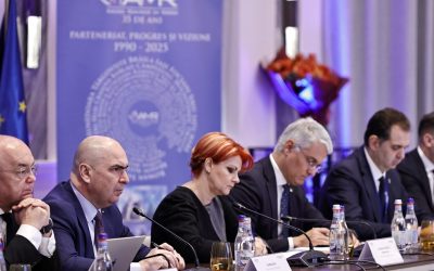 Ilie-Bolojan-si-primarii-Emil-Boc-si-Lia-Olguta-Vasilescu-e1763393952441.jpg - PresaObiectiva