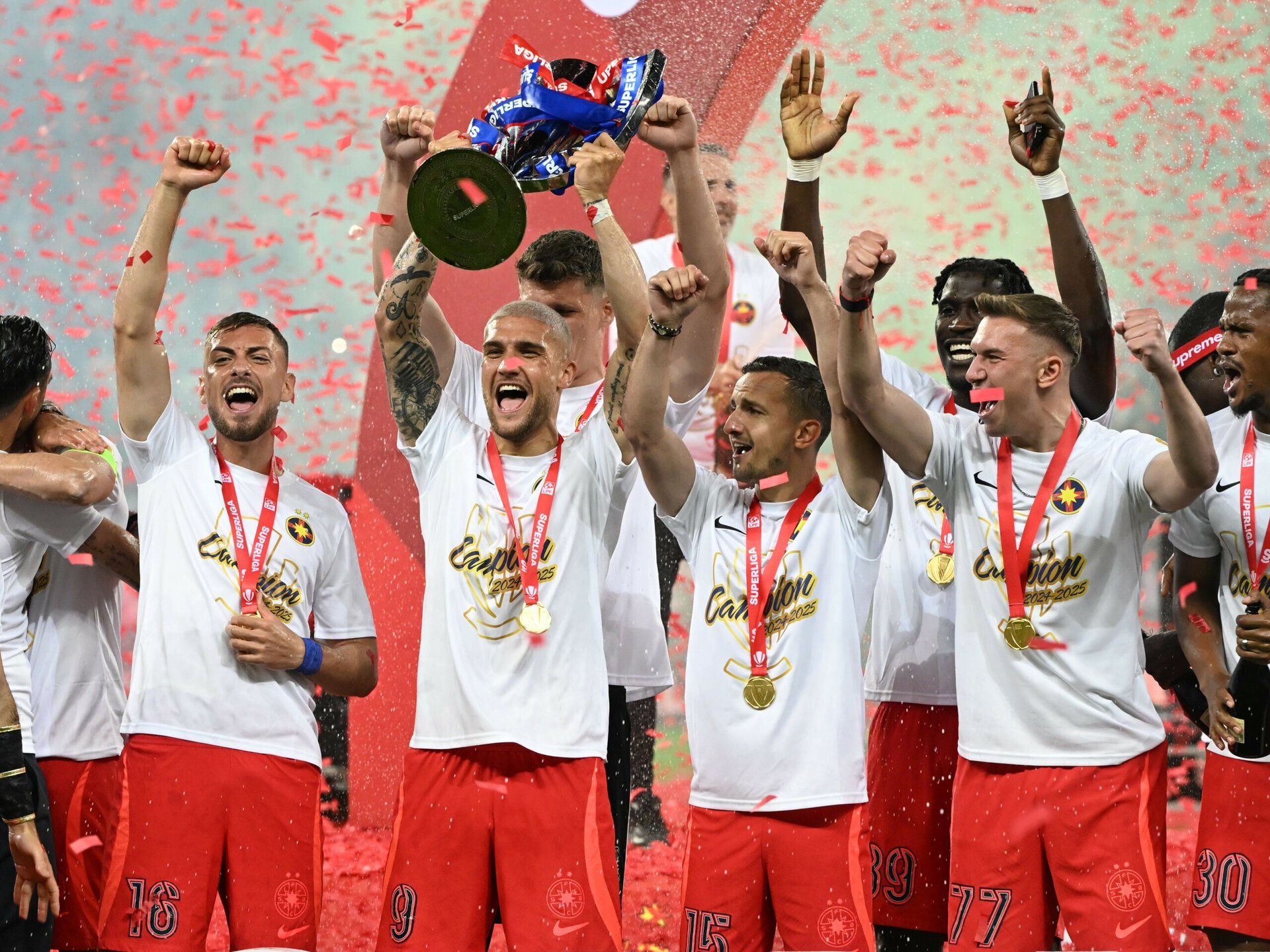 Fostul fotbalist de la FCSB refuză să plece, agită planurile clubului!