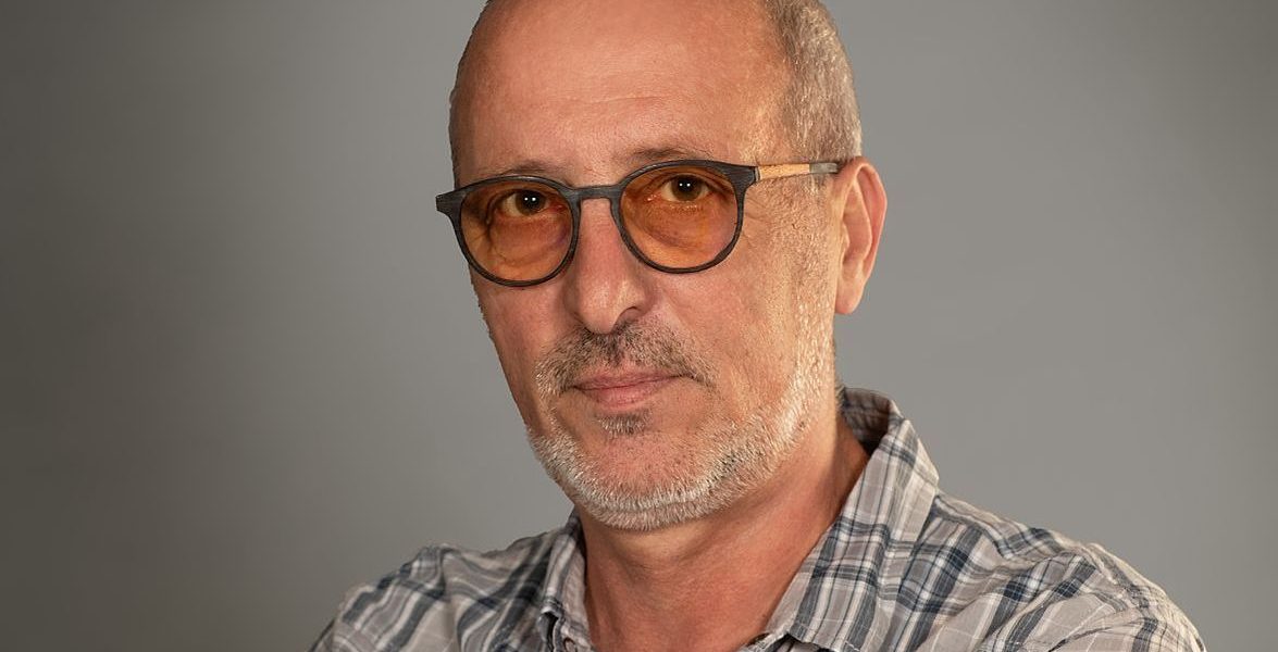 Liviu-Avram-pe-lat.jpg - PresaObiectiva