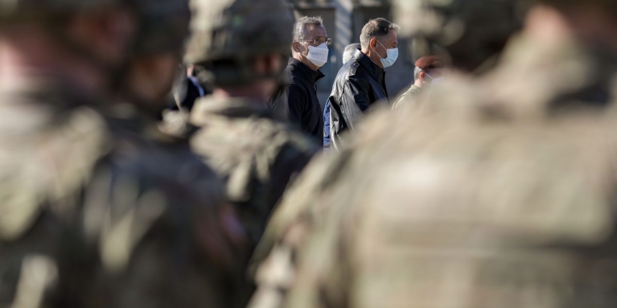 MK_NATO_STOLT_IOHA_2_29_INQUAM_Octav_Ganea.jpg - PresaObiectiva