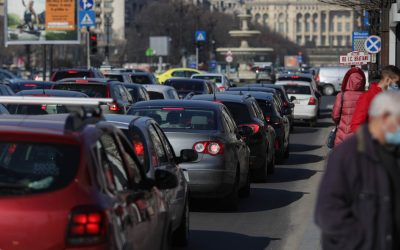 Masini-aglomeratie-trafic-poluare-InquamPhotos-Octav-Ganea.jpg - PresaObiectiva