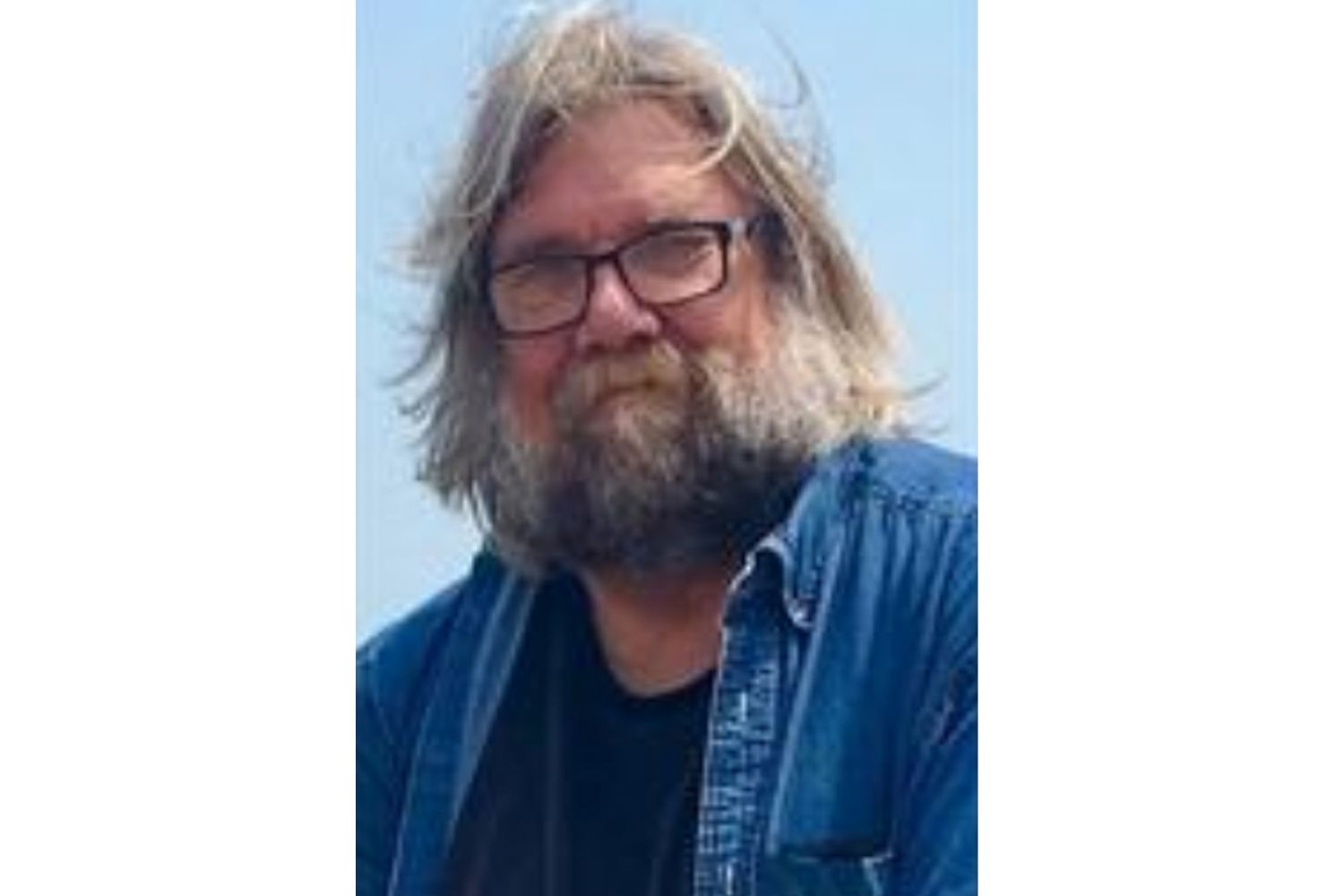 Michael Schumacher, biograful celebru, a murit la 75 de ani Michael Schumacher, un biograf renumit al unor figuri emblematice precum Francis Ford Coppola și Eric Clapton, a decedat pe 29 decembrie 2022, la vârsta de 75 de ani