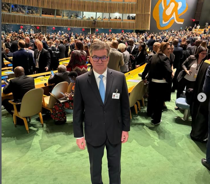 Miroslav.png - PresaObiectiva