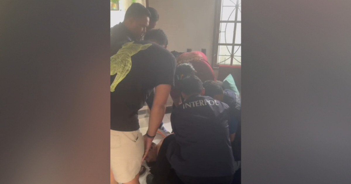 Capturarea asasinului lui Adrian Kreiner, un moment crucial pentru justiția românească Imagini surprinse în momentul prinderii lui Costinel Cosmin Zuleam, considerat unul dintre cei mai periculoși infractori din România, au fost publicate recent