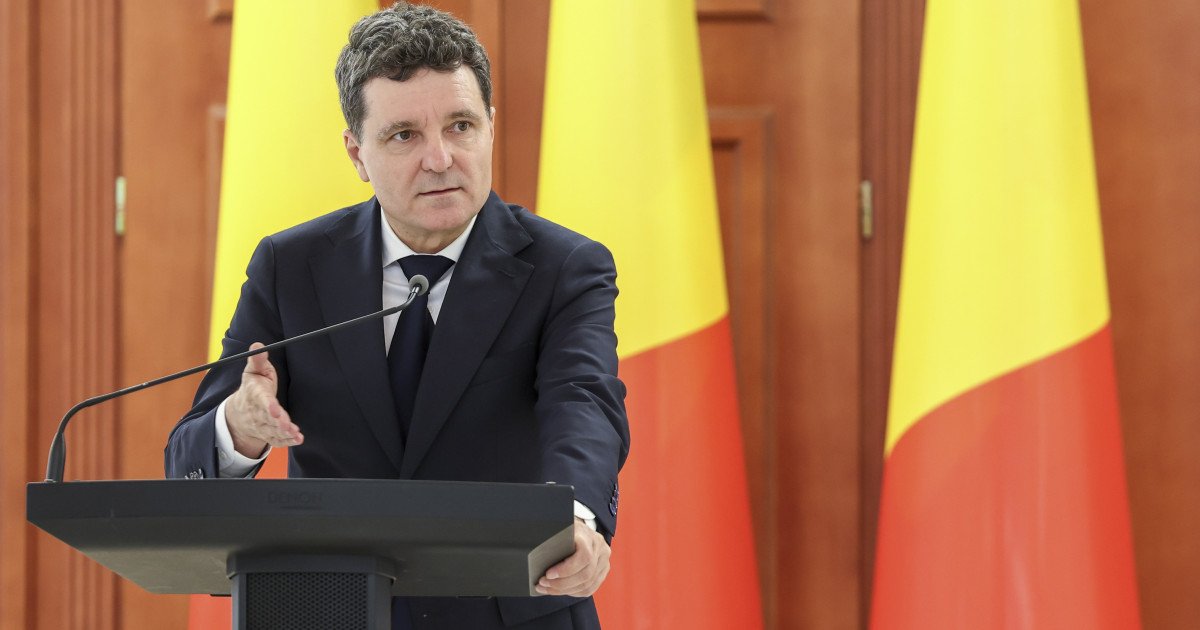 Ziua Unirii Principatelor: Nicușor Dan la Focșani și Iași, Ilie Bolojan la București Sâmbătă, de Ziua Unirii Principatelor, președintele Nicușor Dan va participa la ceremonii importantă în Focșani și Iași, demonstrând un angajament față de tradițiile naționale și importanța acestui moment istoric