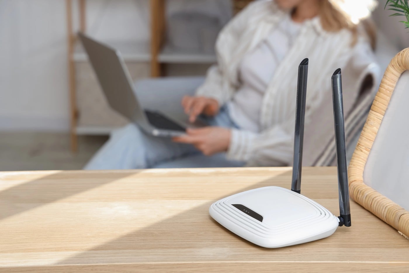 Ce elemente să eviți să așezi lângă routerul Wi-Fi