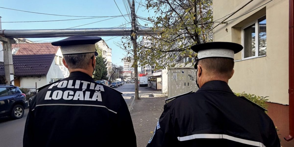 Politia-locala-politist-e1640365024622.jpg - PresaObiectiva