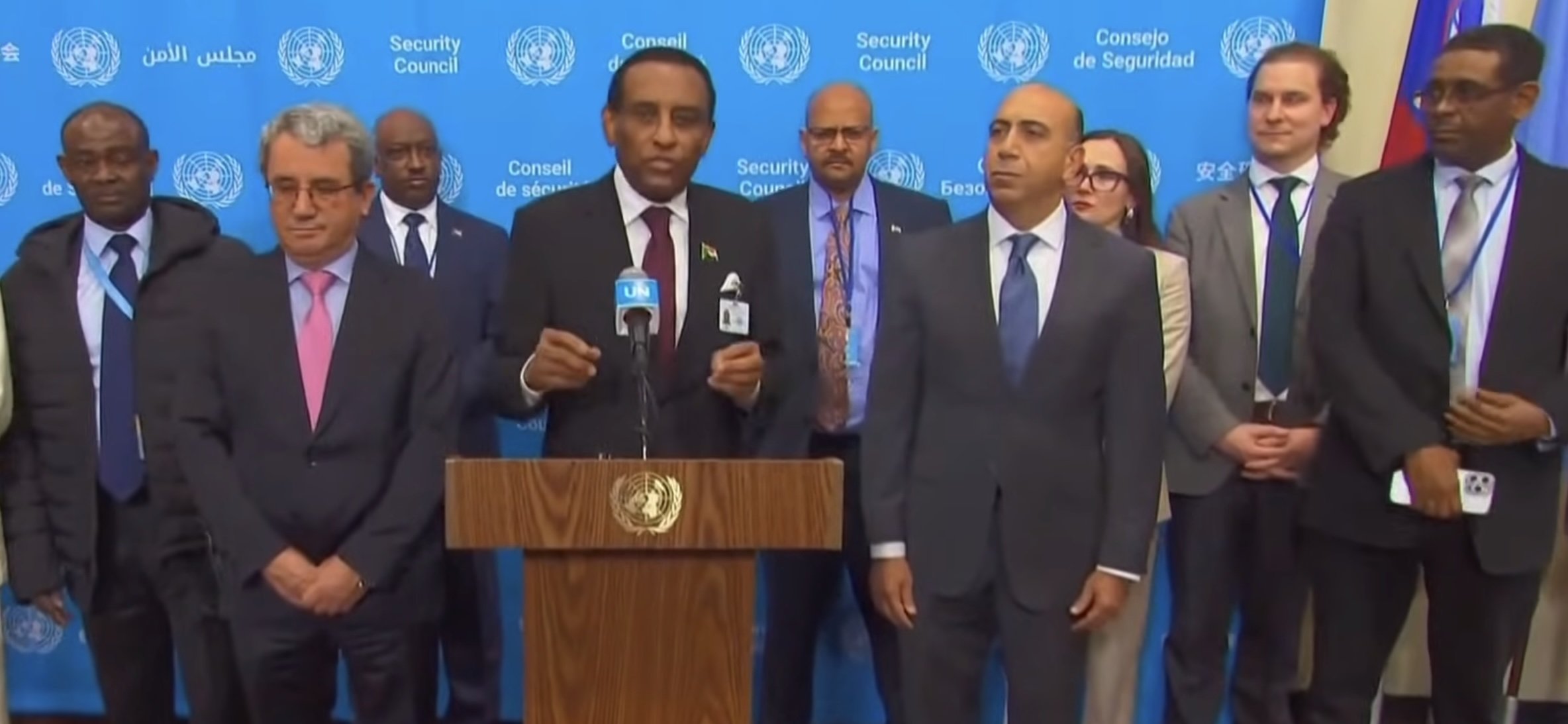 Guvernul militar al Sudanului reîntorși la Khartoum după trei ani de izolare După aproape trei ani de administrare de la distanță, guvernul militar al Sudanului și-a reluat oficial poziția în capitala țării, Khartoum, marcând un nou capitol în procesul dificil de stabilizare politică și socială a națiunii