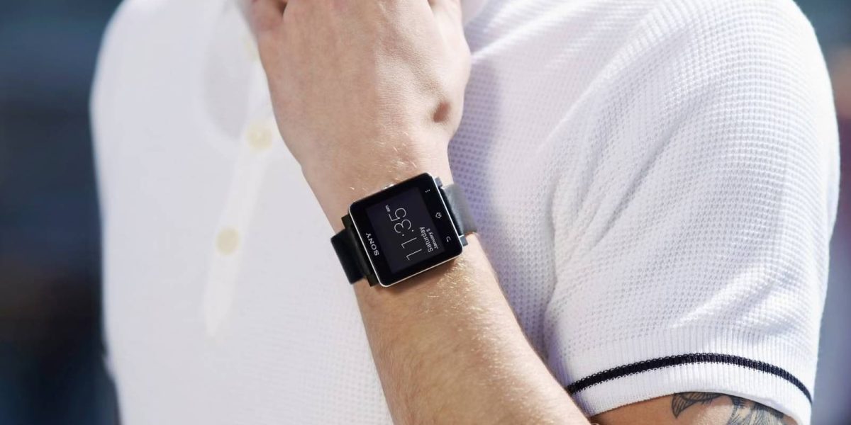 Sony-SmartWatch.jpg - PresaObiectiva