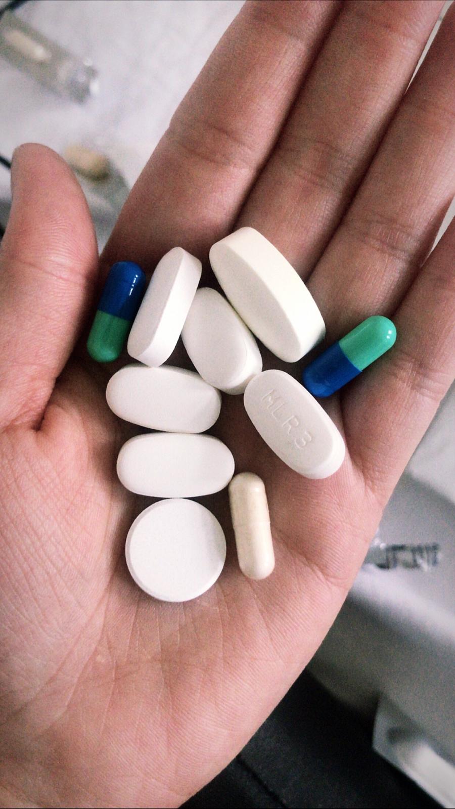 Pacienții internați la Spitalul Reșița plătesc pentru medicamente, manager: „Uneori se cumpără din lipsă, alteori din polipragmazie”