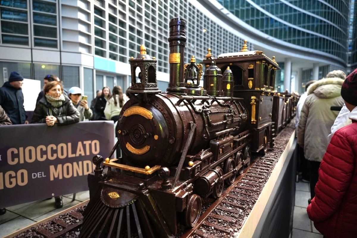 Winter Games Express, cel mai lung tren de ciocolată, expus la Milano înainte de Olimpiada 2026