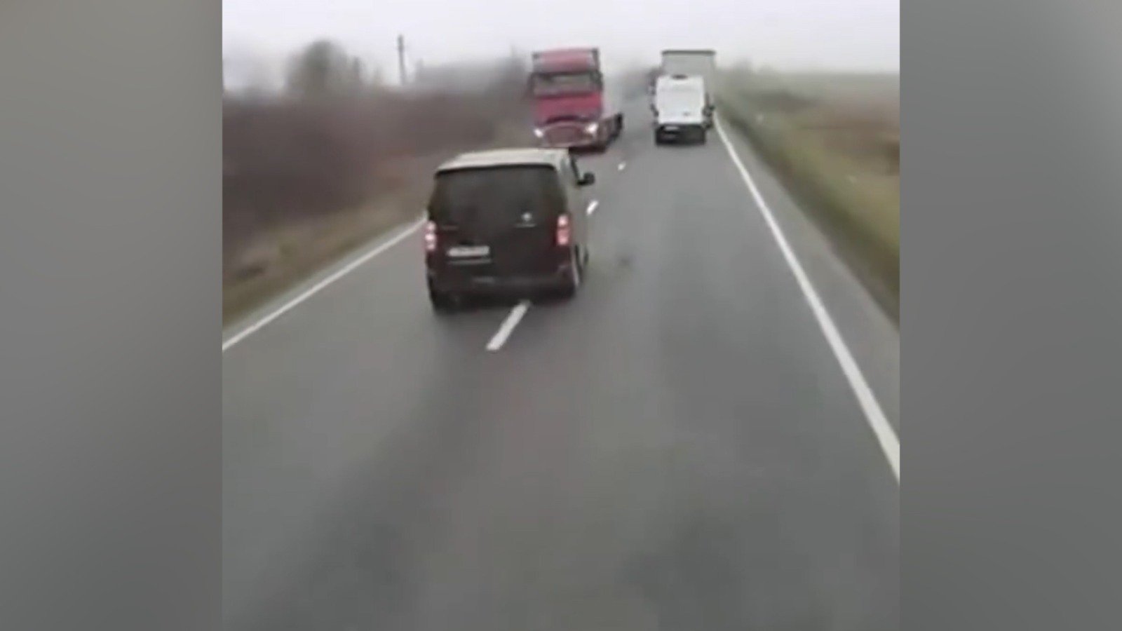 Titi Aur respinge ipoteza supraviețuitorului accidentului din Timiș: „Sistemul de asistență nu a fost de vină” Accidentul tragic din județul Timiș, în care șapte persoane au murit, ridică întrebări cu privire la cauzele reale ale incidentului